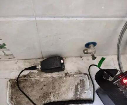 焉耆屋顶漏水维修公司分享下卫生间漏水的危害及解决方法